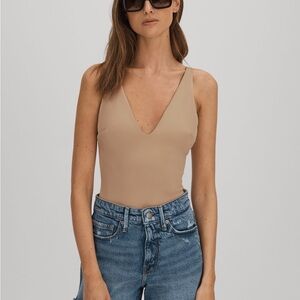 Good American Beige V-Neck Bodysuit 3XL